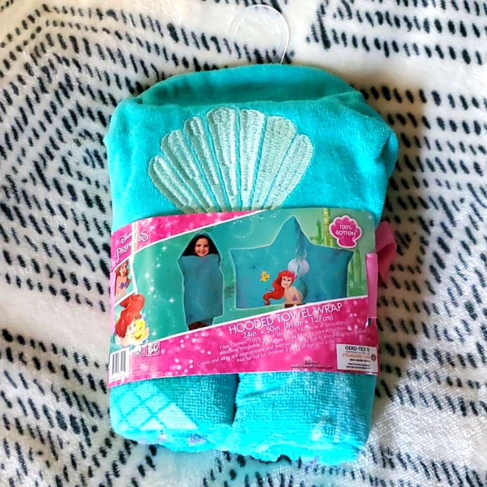 Disney Little Mermaid hooded towel wrap Size 24in x 50in
